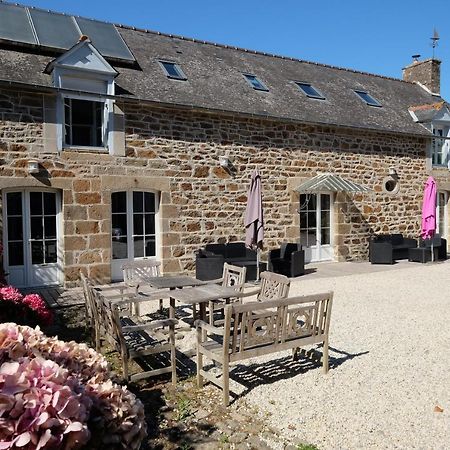 Le Jardin A Mordreuc Bed & Breakfast Pleudihen-sur-Rance Exterior foto